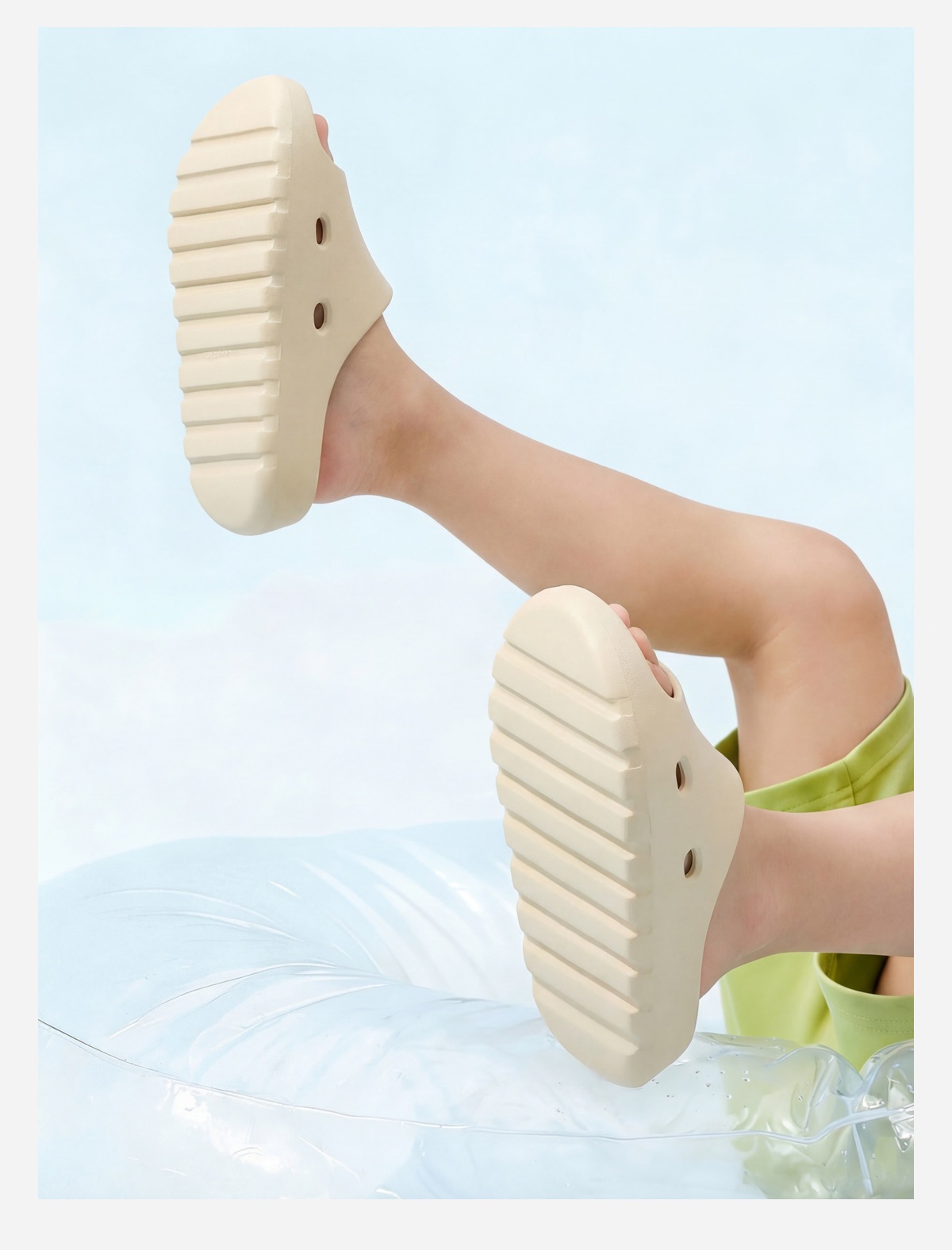 Sandales enfant motif chat mignon pour maison et bain_voghion.com