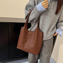 ������PU����Ů�¿�羳2025�r�Іμ�Ҹ�°��ٴ�ͨ���ϰ���������