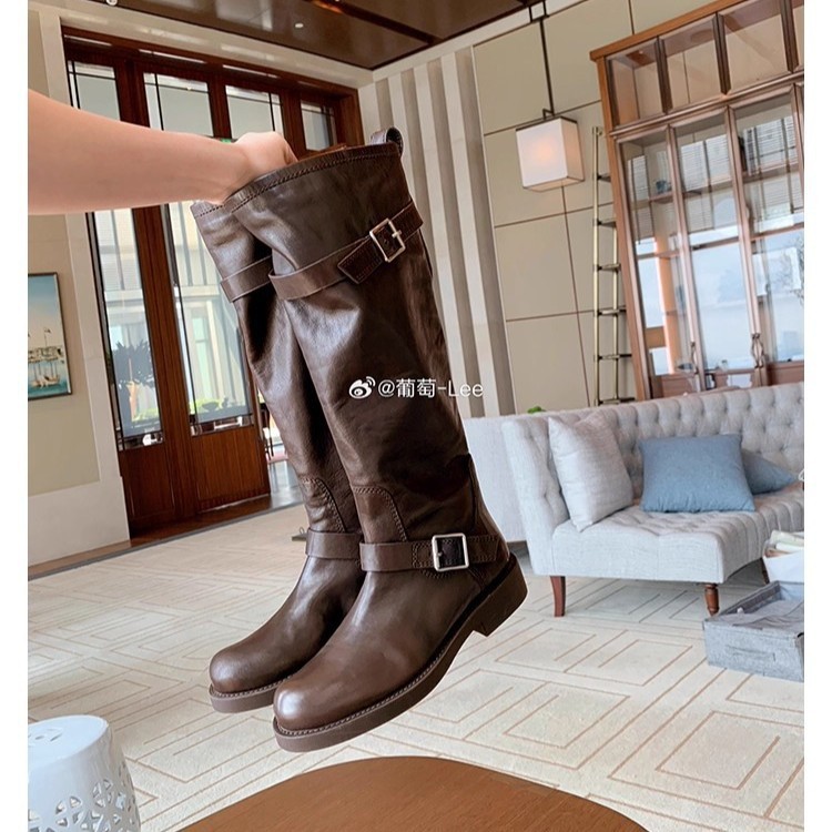 葡萄妈同款 腿精出街~ 牛皮尖圆头时髦皮带扣中粗跟长靴女高筒靴|undefined