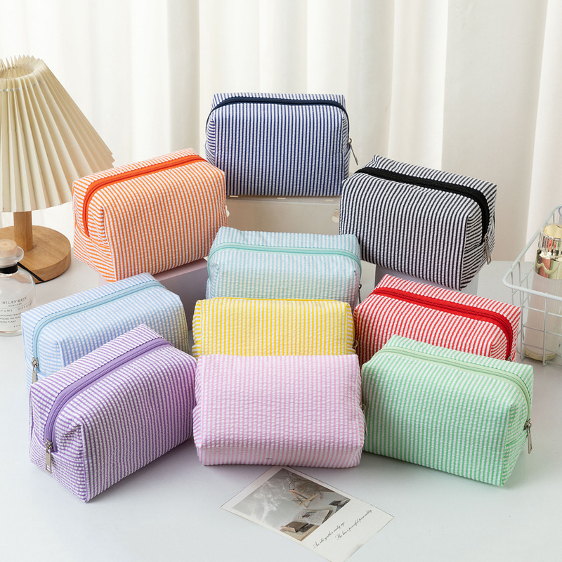 Cross-border Hot Selling Seersucker Cosmetic Bag Hand-held Large Capacity Wash Bag Embroidered Striped Travel Cosmetic Storage Bag