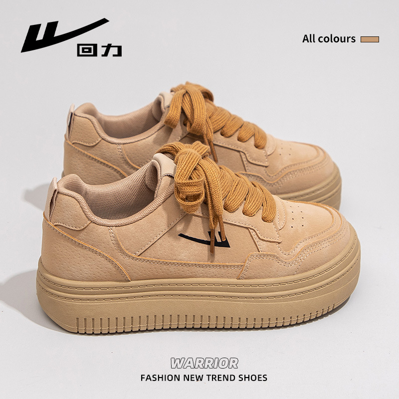 Zapatos de muffin de fondo grueso de invierno nuevos zapatos de calentamiento de lana de color sólido simple zapatos de algodón al aire libre zapatos de mujer