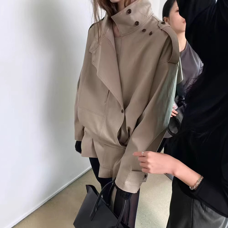 In Stock London Stand-Collar Diagonal Placket Waist-Cinching Trench Coat Autumn Style Windproof Mid-Length Coat Londonfl*T In Stock London Stand-Collar Diagonal Placket Waist-Cinching Trench Coat Autumn Style Windproof Mid-Length Coat Londonfl*T