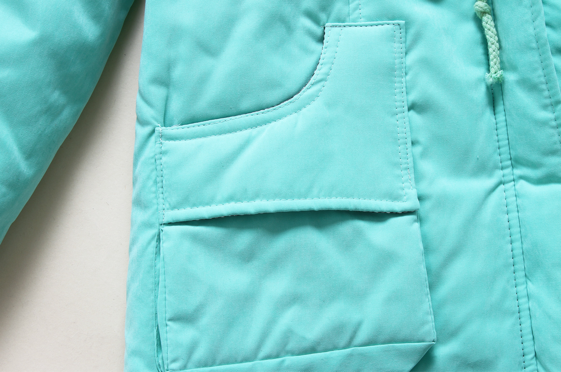 4578559380_2103250811