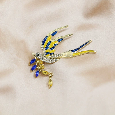 small bird animal brooch, a – Yaxa sancaqları