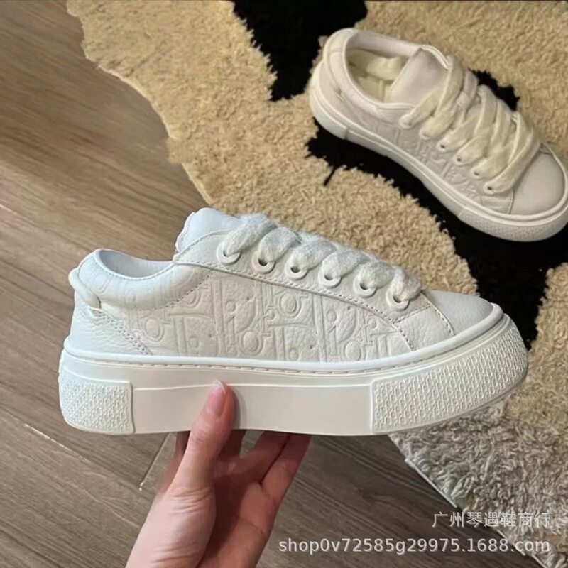 B33 Thick-Soled Height-Increasing White Shoes for Couples, Large Size Trendy D-Style Embossed Versatile Casual Lace-Up Genuine Leather Sneakers for Women B33 Thick-Soled Height-Increasing White Shoes for Couples, Large Size Trendy D-Style Embossed Versatile Casual Lace-Up Genuine Leather Sneakers for Women