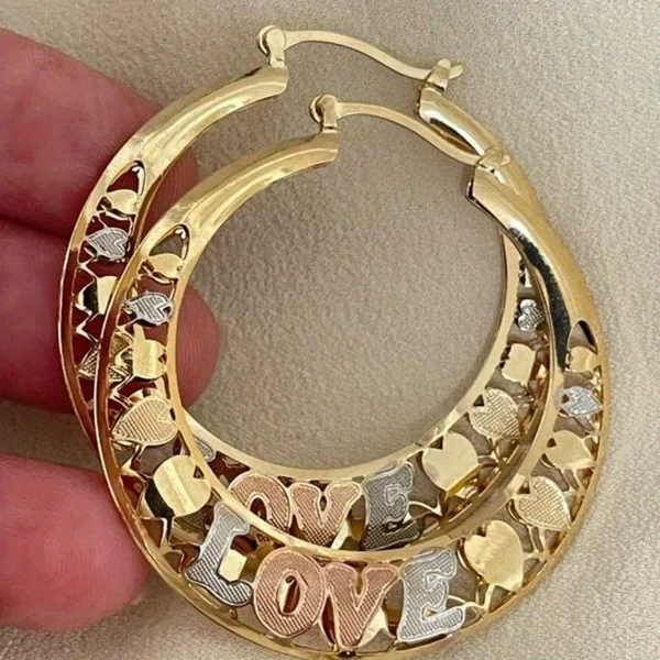 Cross-Border Hot-Selling Items in Europe and America: Vintage Gold Hollow Hoop Earrings with Heart Letter Pattern, Elegant Earrings