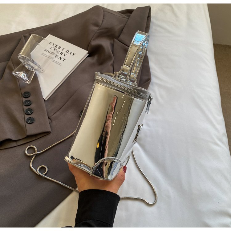 Exquisite fashionable handbag for women, new stylish high gloss solid color shoulder bag, high-quality and versatile_voghion.com