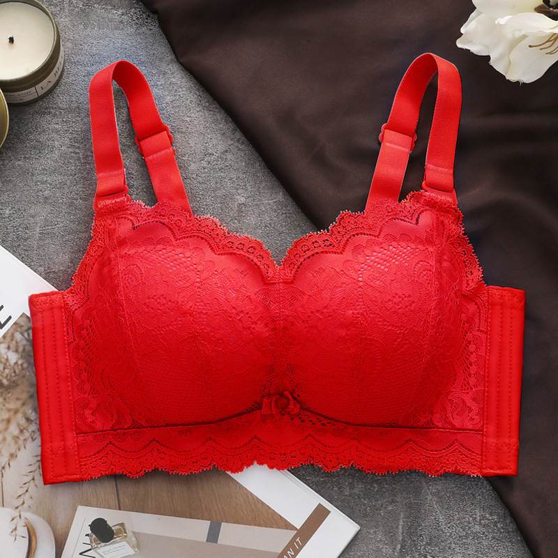 Nueva ropa interior popular sujetador pequeño para mujer Super push up 6CM grueso sujetador de borde de encaje inalámbrico taza no vacía 9060