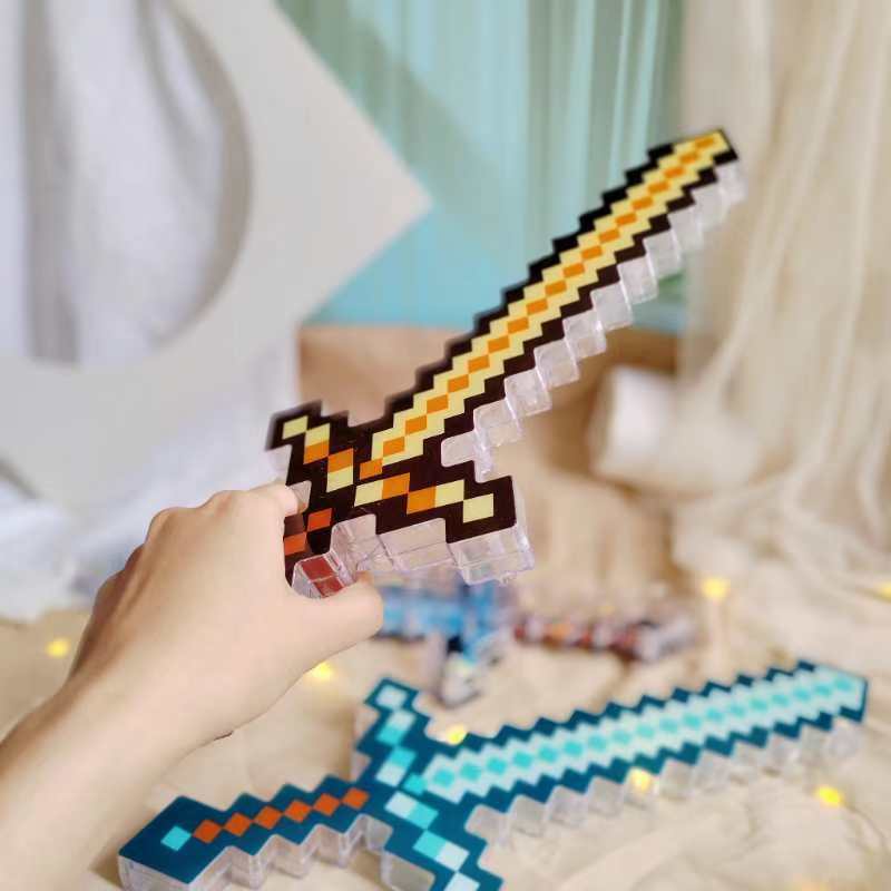 私の MC ワールドダイヤモンド剣ピックアップおもちゃ武器 mc ゲームミニ世界モザイク発光剣クリスタル剣|undefined