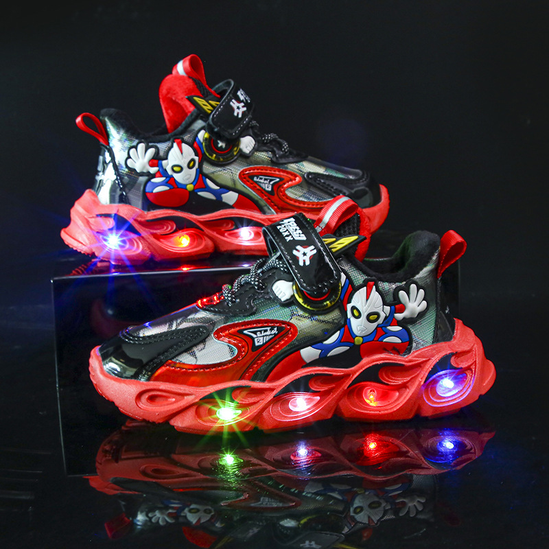 Primavera, Otoño e Invierno nuevos niños emisores de luz de dos algodón para niños grandes y medianos zapatillas de deporte zapatos de cuero de dibujos animados frescos para niños