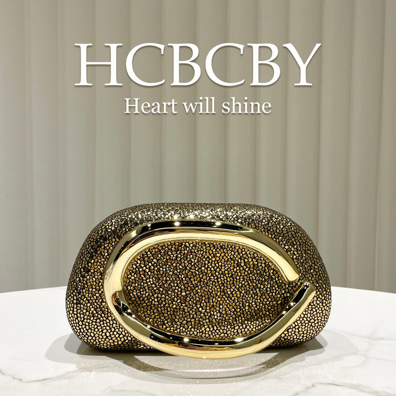 Gold Glitter Pattern Faux Leather Small Clutch Bag, Elegant Vintage-Style Metal-Decorated Hand-Held Evening Bag for Women Gold Glitter Pattern Faux Leather Small Clutch Bag, Elegant Vintage-Style Metal-Decorated Hand-Held Evening Bag for Women