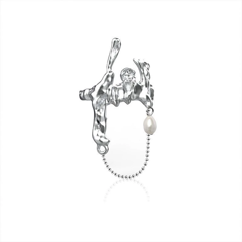 Chain from pearl, small design fashionable ring