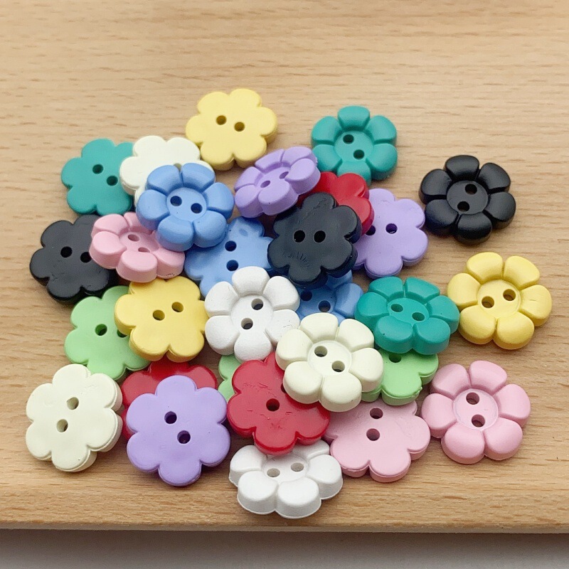 Plastic Buttons, Colorful Flower Buttons, Decorative Buttons for Children's Shirts, Sweaters, Cardigans, Two-Hole Handmade Decorative Buttons