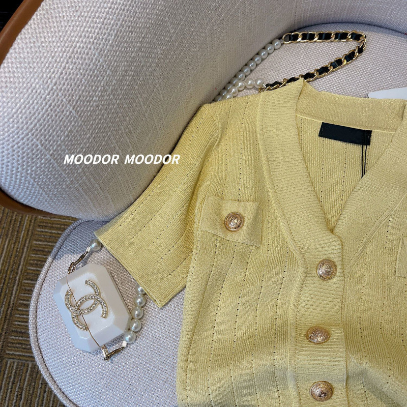 2024 New Western Style Thin Collar Knitted Short-sleeved Women's Summer Short Top Yellow Chanel Hollow Cardigan