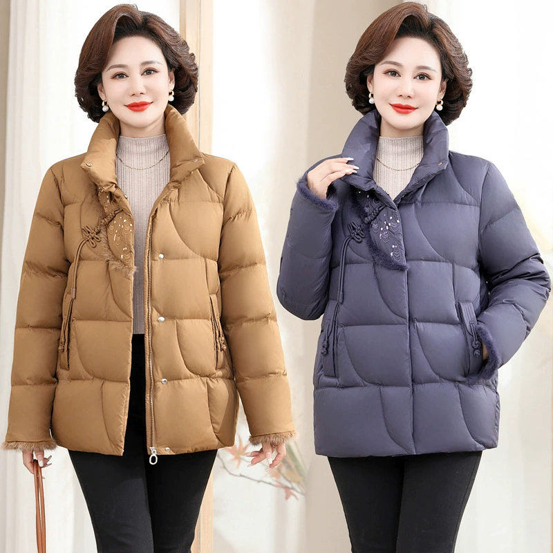 Среднего и пожилого возраста бабушка наряд 2024 зима новый теплый 90 пуховик пальто темперамент вышитая мама осенняя одежда