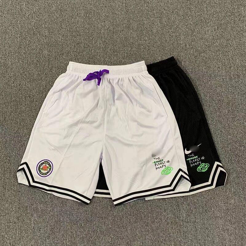 Summer basketball graffiti edition sports shorts with eco-friendly earth print and embroidered logo, American style, knee-length training pants Summer basketball graffiti edition sports shorts with eco-friendly earth print and embroidered logo, American style, knee-length training pants