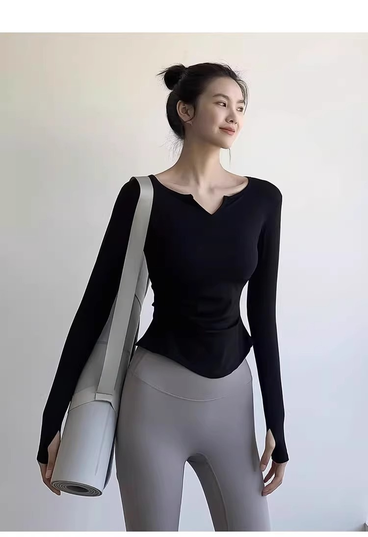 Breathable Women's Yoga T-shirt Slim Fit Quick-drying Sports Top_voghion.com
