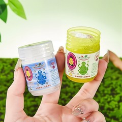 タイのホンタイと同じハーブ製の爽快鼻腔ケアボトル、眠気やめまいを防ぐ鼻腔ケアボトル、在庫あり、卸売販売