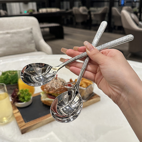 Stainless steel spoon hammer pattern Korean spoon Western restaurant long handle spoon dessert table spoon household round head eating spoon spoon