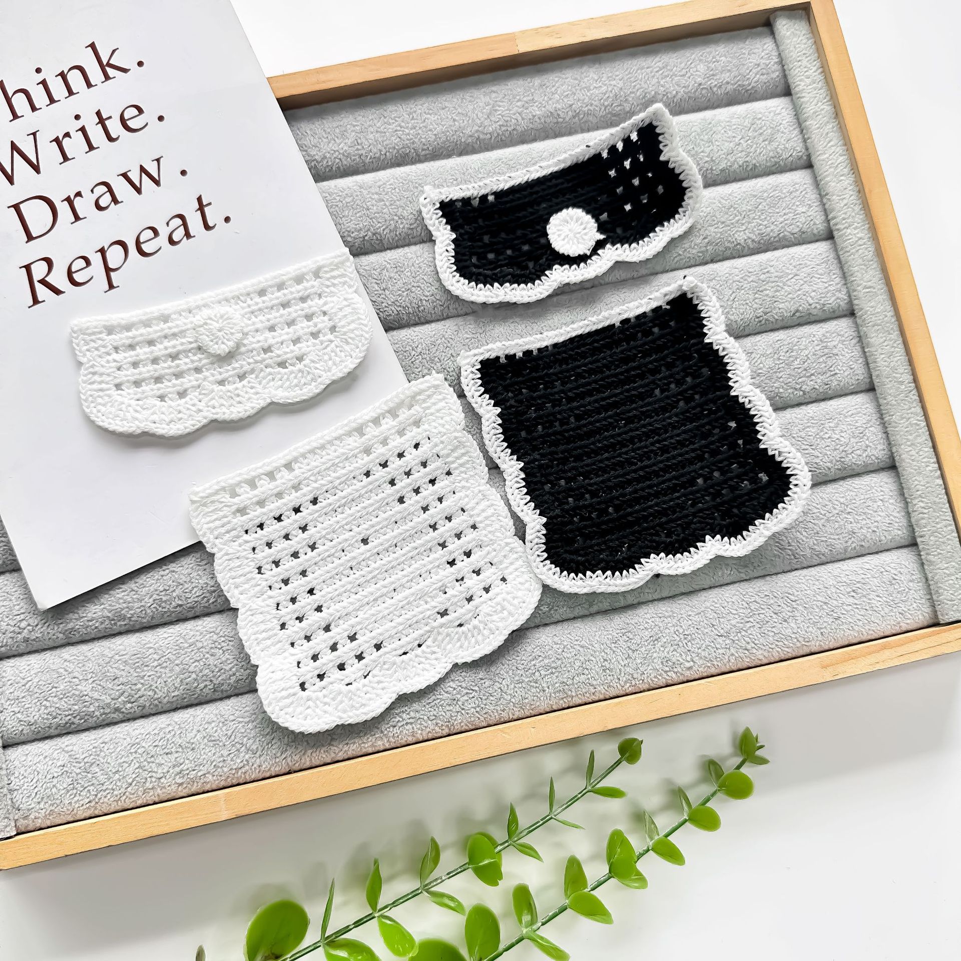 Nuevo plegable pequeño viento de bolsillo de tela pegada encaje blanco y negro bordado diy accesorios de ropa hecha a mano image 3