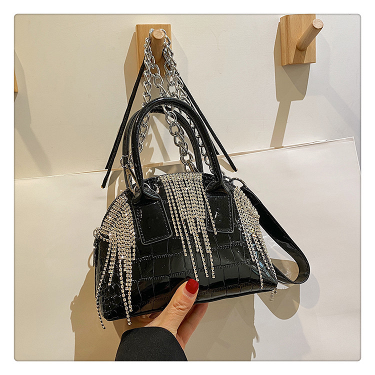 Women's Pu Leather Solid Color Streetwear Rhinestone Tassel Shell Zipper Dome Bag display picture 24