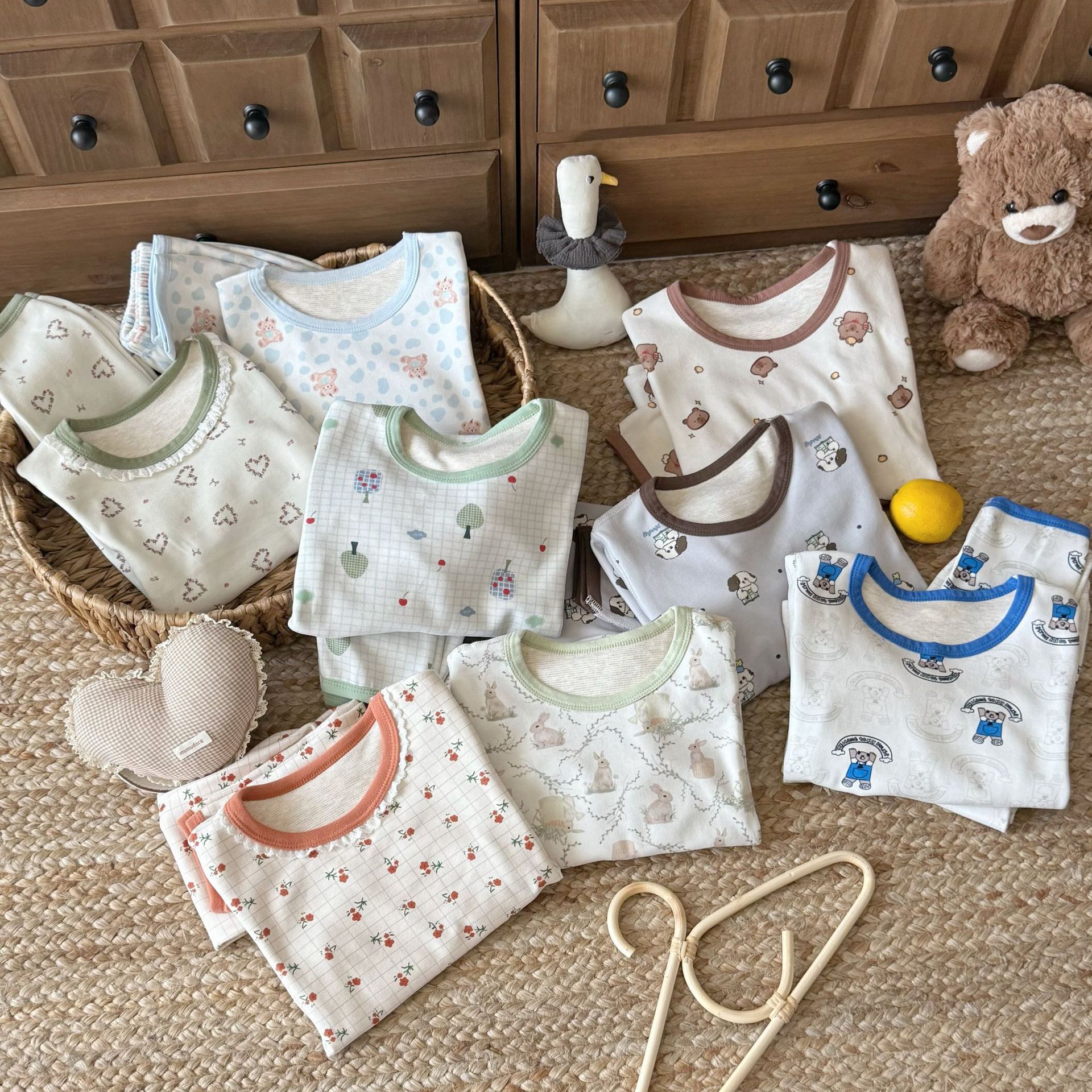 Niños otoño invierno calentamiento chaqueta de otoño para niños pantalones de otoño set niñas lindas ropa interior de base de dibujos animados pijamas de bebé