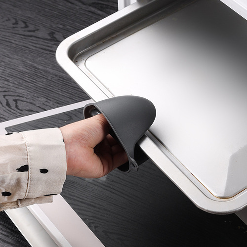 Thickened kitchen finger cots, high temperature resistant silicone microwave oven pot handle clamp, baking insulation anti-scalding gloves