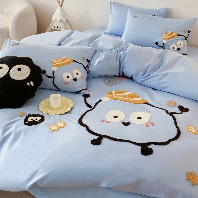 만화 슈퍼 소프트 클래스 세척 가능한 코튼 4 조각 세트 코튼 누드 수면 자수 퀼트 커버 면 침실 귀여운 침실