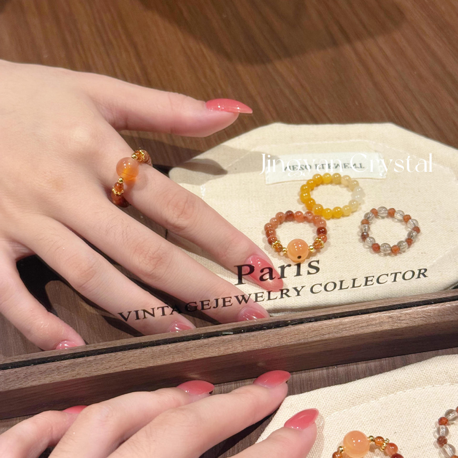 Original design, natural crystal, orange-red garnet, red tiger's eye, elegant gold-threaded jade bead, crystal wholesale ring for women