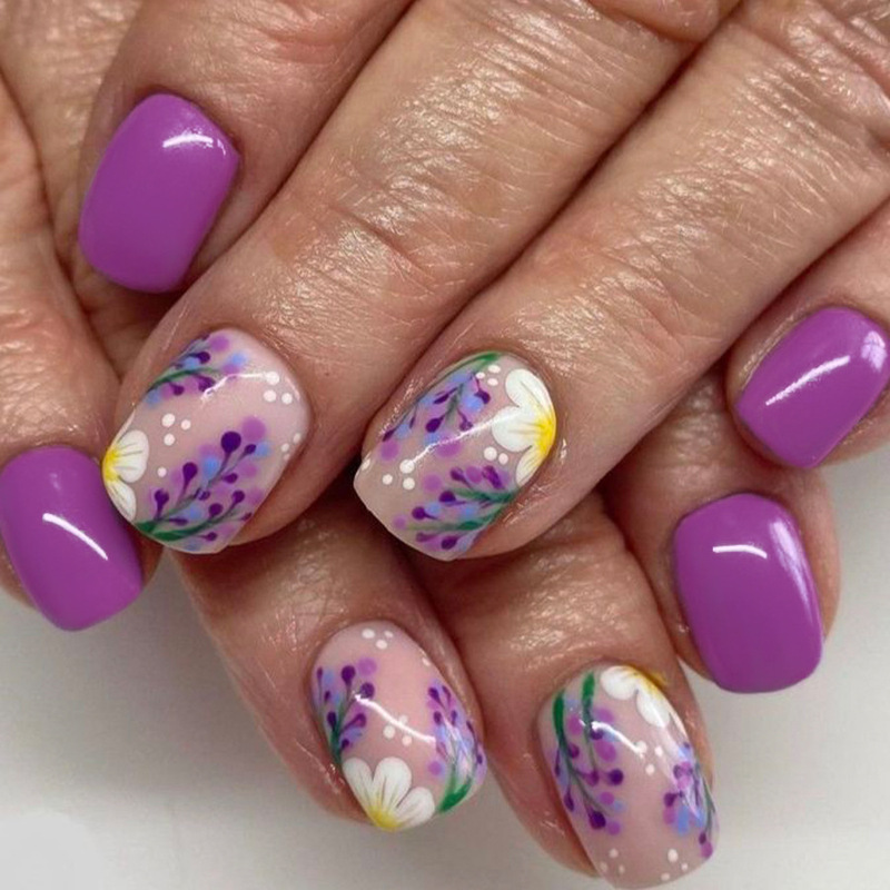 Short Small Square Bright Lavender Sunflower Nail Art All-match European and American Cross-border Small Fresh Gentle Wear Armor 24 Pieces