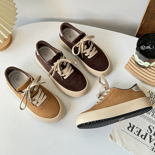 Hong Kong Style Retro Round Head Star Bread Shoes 2024 Spring and Autumn Niche Original Casual Shoes 6591