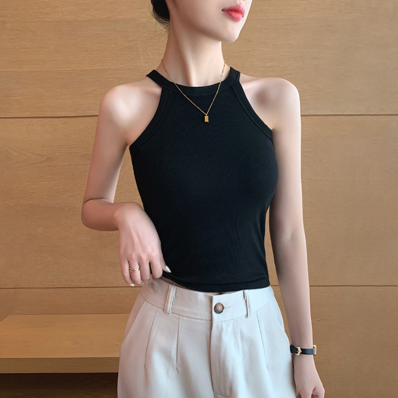 Black Halter Neck Camisole for Women with Chest Pads, 2026 New Style, Integrated Beautiful Back Design, Suitable for Layering or Wearing Alone, Summer Top Black Halter Neck Camisole for Women with Chest Pads, 2026 New Style, Integrated Beautiful Back Design, Suitable for Layering or Wearing Alone, Summer Top