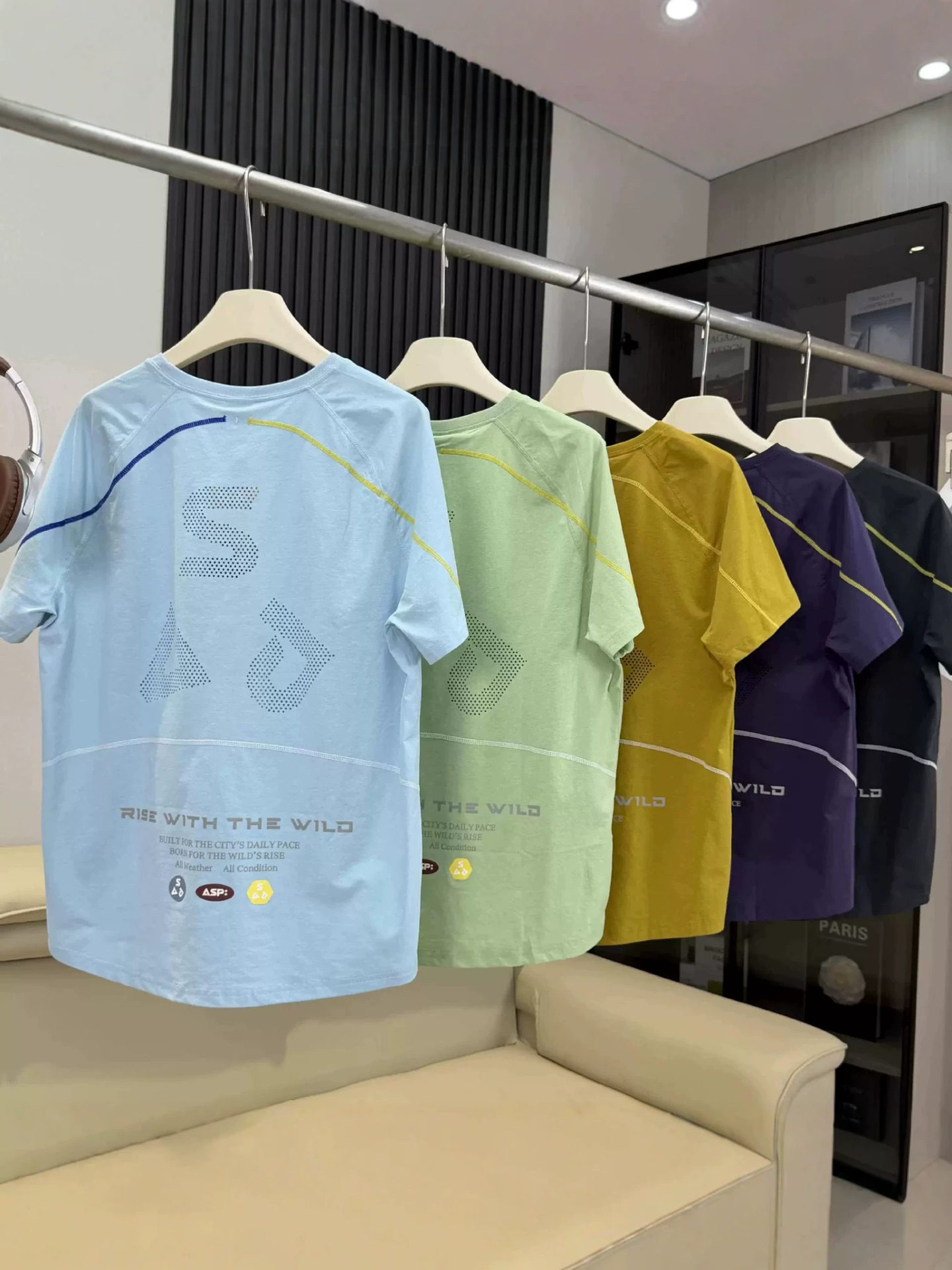 Large Factory Order Mountain-Style Soft-Cut Couple's Style Spring and Summer Outdoor Sports Laser Perforated Men's and Women's Short-Sleeve T-Shirt 2