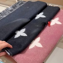 深圳南油高档霍思燕同款李小璐黑灰双面羊绒围巾奶茶色流苏披肩