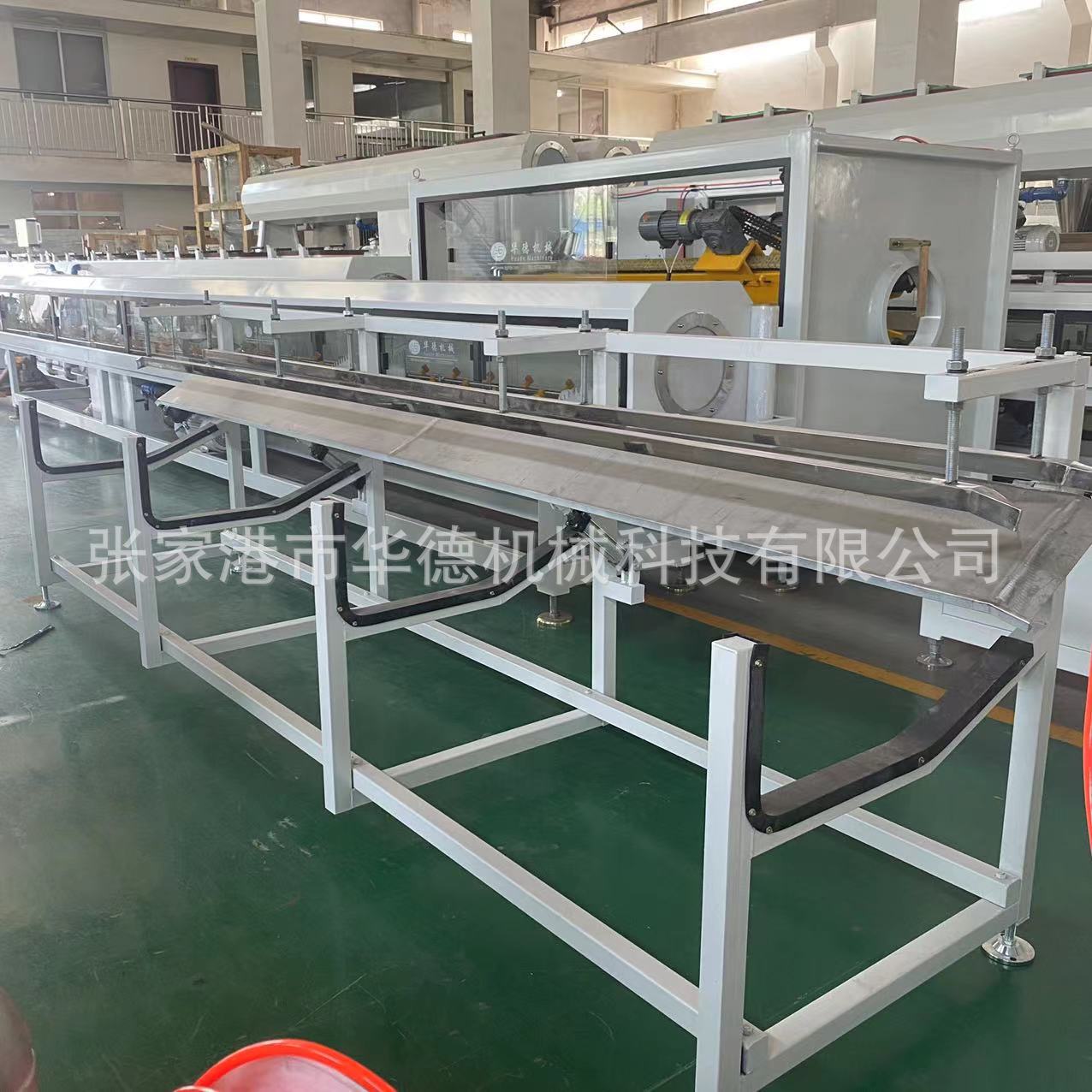 PE木塑生产线 PE木塑生产线