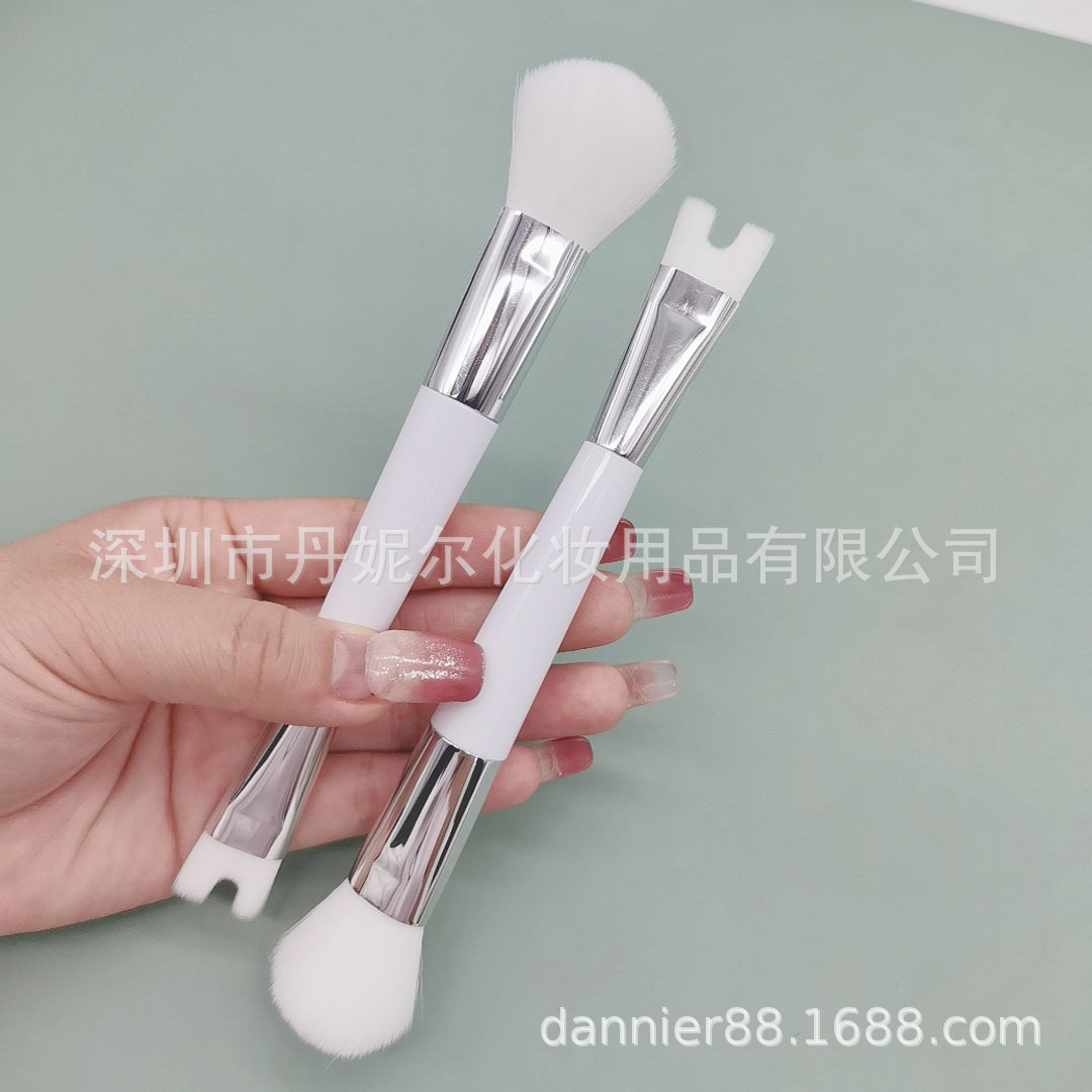 ¡Nuevo producto recomendar! Cepillo de rubor de doble cabeza pelo suave cepillo de alta luz cepillo suelto multifuncional en forma de U cepillo de la nariz sombra Decoración
