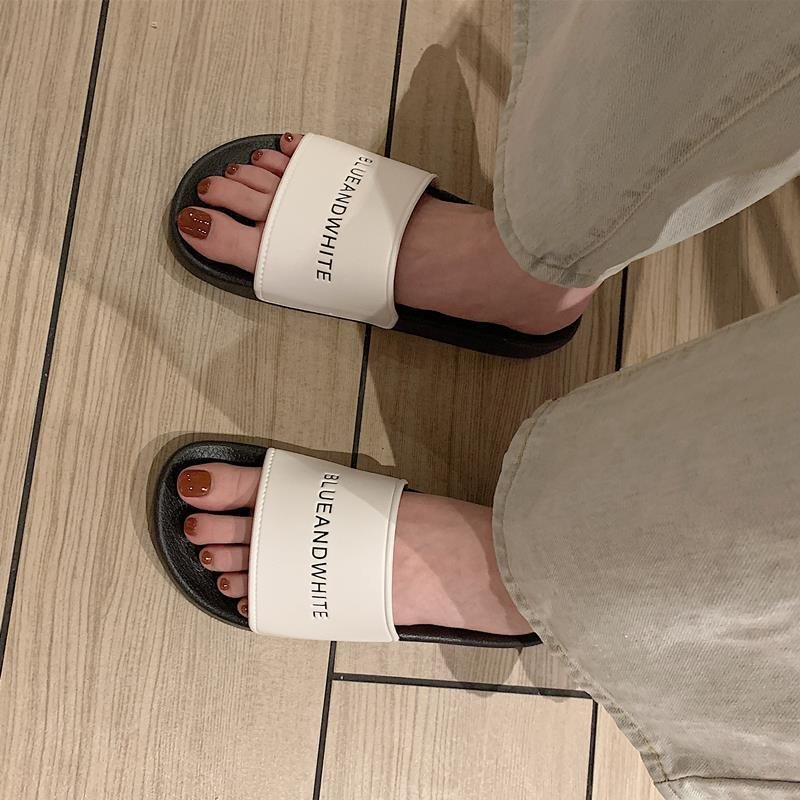 Summer Slippers for Women, Fashionable and Versatile, Trendy Hong Kong Style, Non-Slip Beach Sandals, Popular on Instagram, White Summer Slippers for Women, Fashionable and Versatile, Trendy Hong Kong Style, Non-Slip Beach Sandals, Popular on Instagram, White