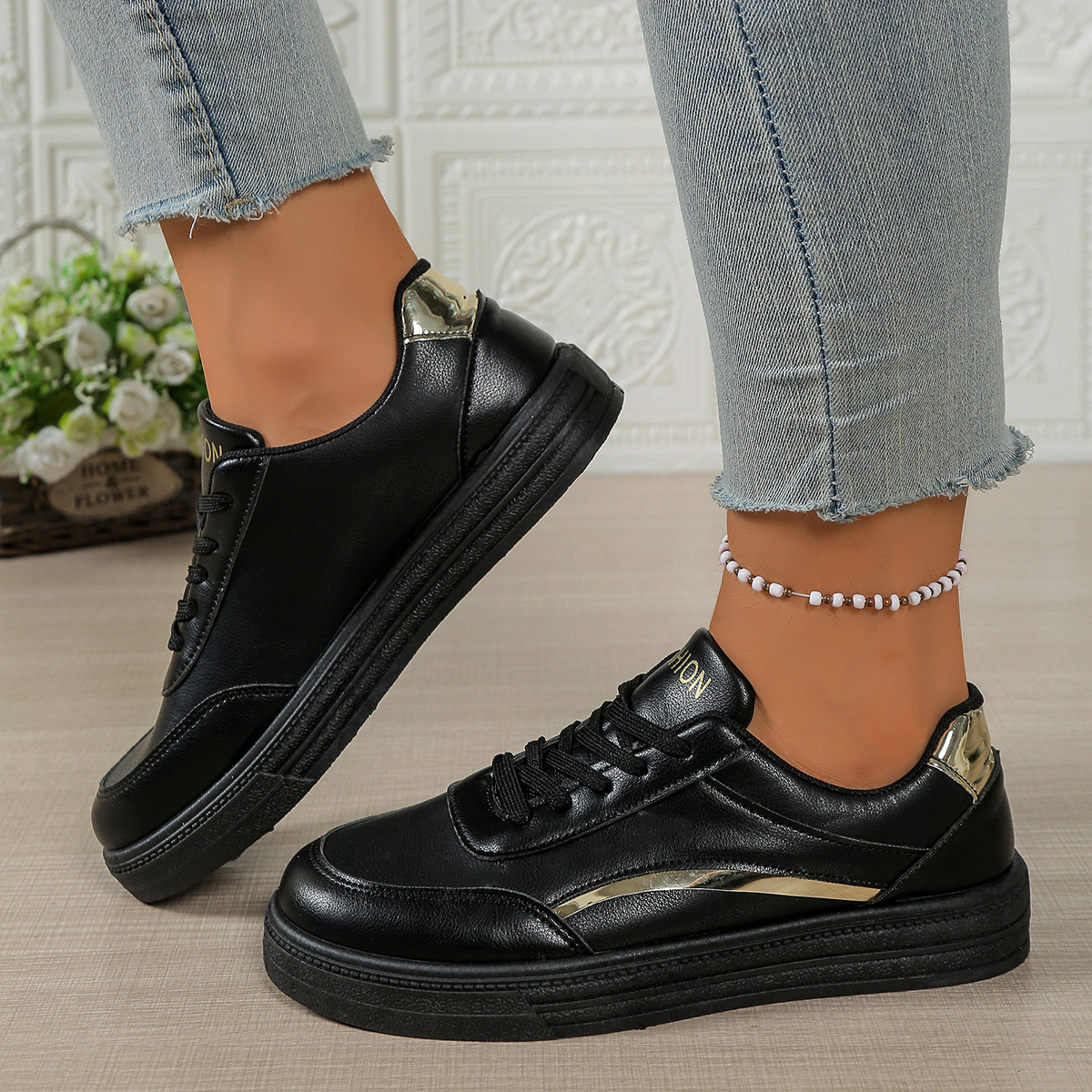 Comercio exterior2026 primavera transfronteriza nuevo europeo y americano zapatos blancos casuales zapatos deportivos casuales zapatos de altura baja zapatos individuales de tamaño grande