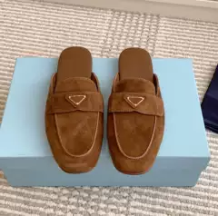 2025 Spring/Summer Suede Slip-On Mules for Women with Metal Triangle Logo, Round-Toe Retro Flat Sandals, Comfortable Casual Shoes