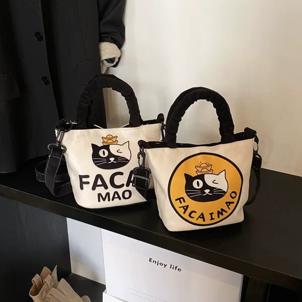 2025 Spring/Summer New Vintage Printed Canvas Versatile Travel and Daily Travel Essential Fashion Single Shoulder Crossbody Bag