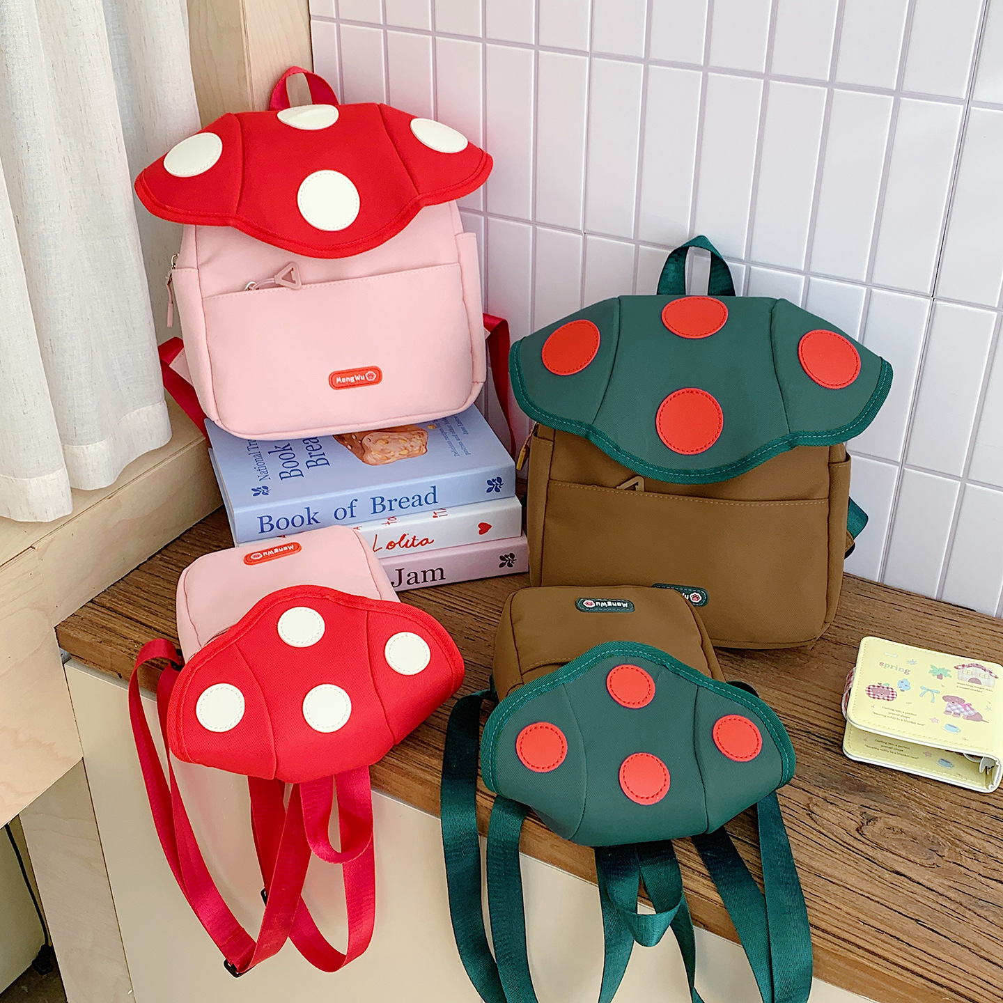 Caricatura encantadora pequeña casa de hongos mochila jardín de infantes mochila para niños al aire libre personalidad mochila