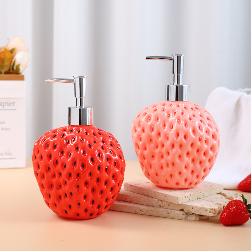 Strawberry-Shaped Light Luxury Hand Sanitizer Bottle Bathroom Shampoo Shower Gel Sink Lotion Bottle Made of Vinyl Material
