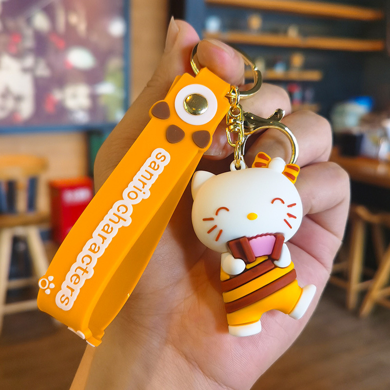 El llavero de Sanrio llavero, la muñeca colgante, la máquina de muñecas, tuiteó un pequeño regalo de menos de 10 yuanes.