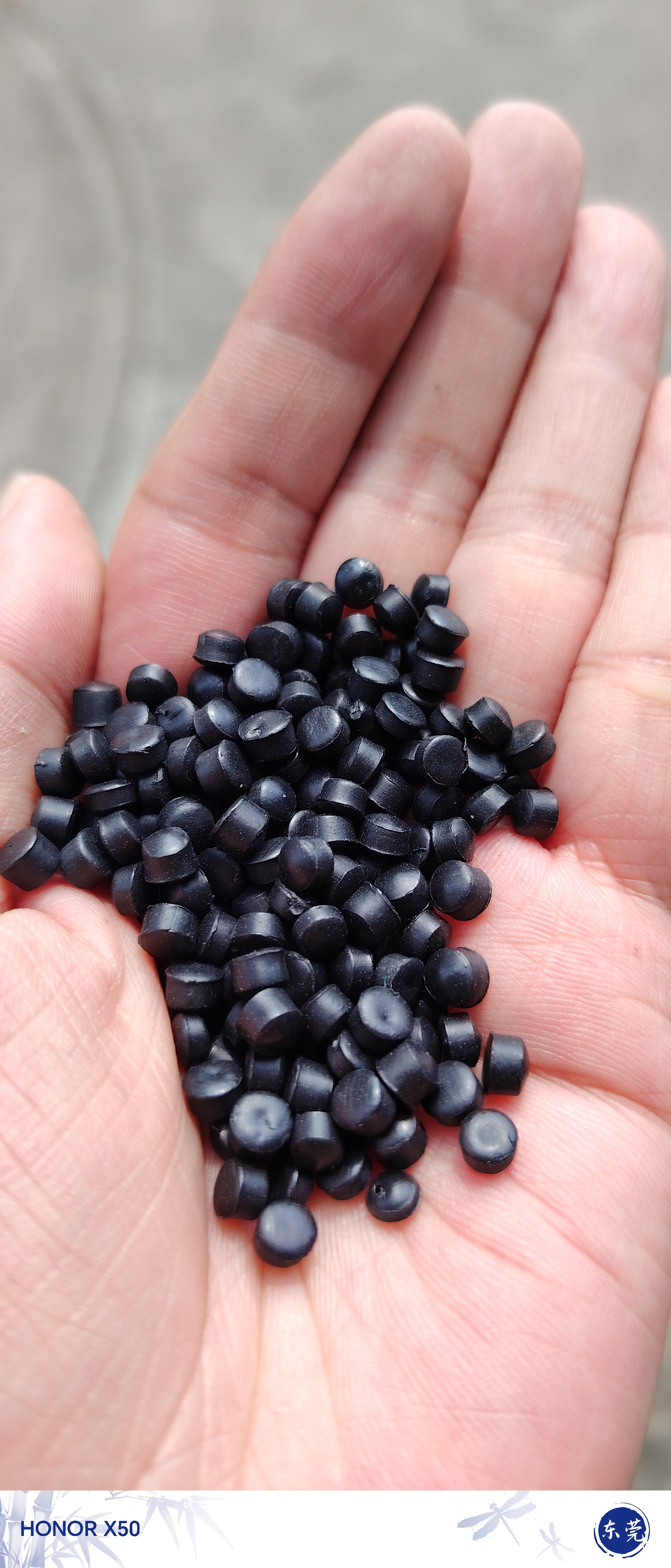 fff528ab6359f32332fc4fa68ee818