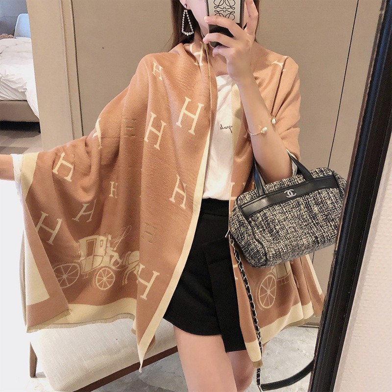 起爆ツバキの花はカシミヤのマフラーの女性の装飾の両面のショールの長いタイプのジャカードの組み合わせの保温のマフラーの卸売りをまねます。|undefined