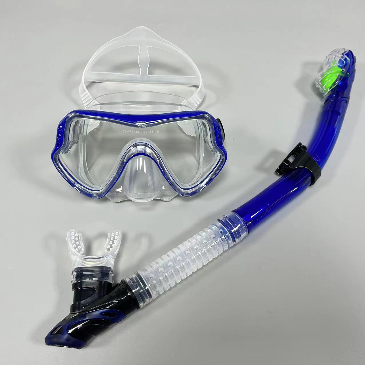 Snorkeling Set 7