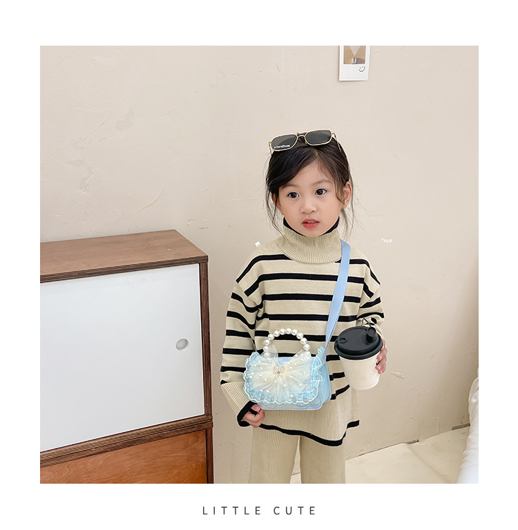 Girls' Bag 2022 New Style Fashionable children's cute hand-held shoulder bag Bao Bao Princess crossbody Bag Small square bag full figure