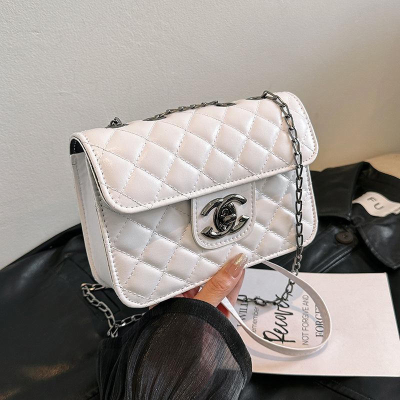Bolso de Mujer de Lujo Ligero, Nuevo Modelo 2026, Bordado, Acolchado, con Cadena, de Hombro y Cruzado, Bolso Cuadrado Pequeño para Mujer