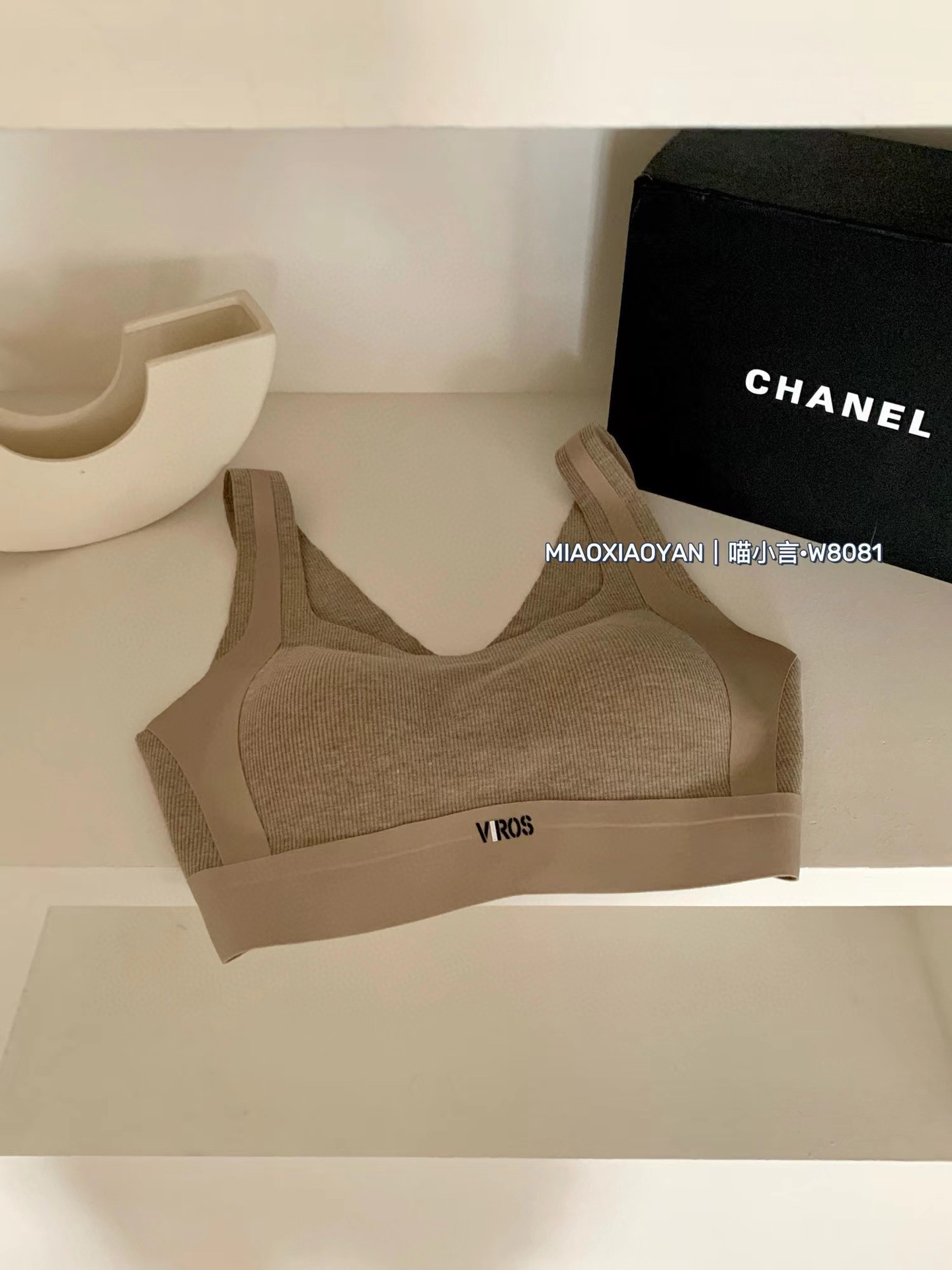 W8081 Otoño Invierno contraste ropa interior mujeres se reúnen sin marcas sin anillo de acero chaleco lateral plegable bra deportivo de belleza espalda