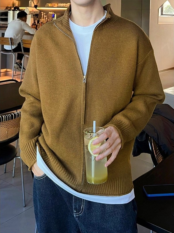 卡其色立领开衫针织毛衣男款春秋季轻熟风穿搭潮牌高级感拉链外套|undefined